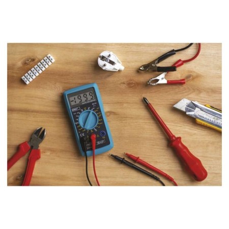 Tester multimetro MD-210: Strumento Affidabile per Elettronica e Manutenzione | EMOS M0391