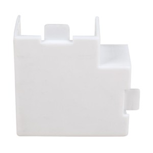 Angolo ad 'L' Canalina Bianco Emark 56215101, dimensioni 15x10 mm, materiale resistente.