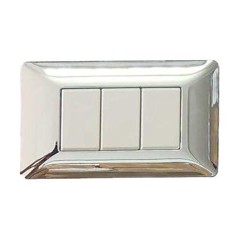 Placca 4 moduli cromo lucido Matix compatibile