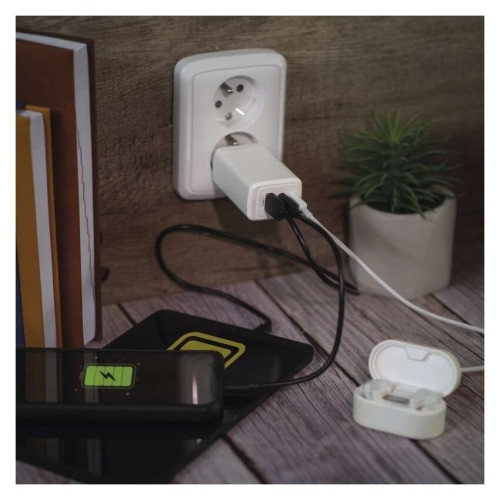 Caricabatterie USB 65W GaN PD 3 Porte... Caricabatterie USB 65W GaN PD 3 Porte...