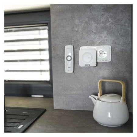 Campanello Senza Fili Bianco 180m 2 Ricevitori Pulsante Senza Batterie | EMOS P5731