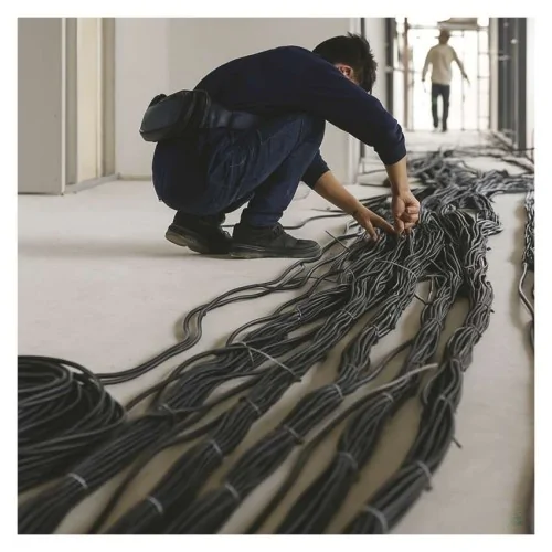 Cavo di Rete CAT5E FTP LSZH Rame Puro... Cavo di Rete CAT5E FTP LSZH Rame Puro...