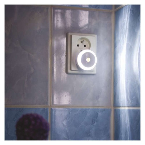 Luce Notturna LED con Sensore... Luce Notturna LED con Sensore...